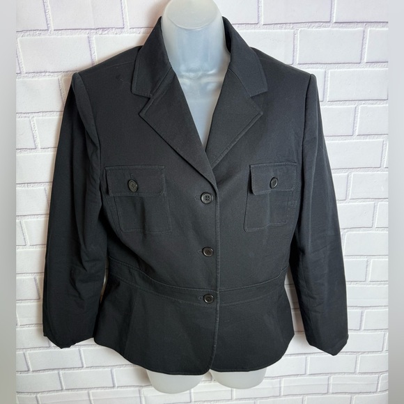 Tahari Arthur S. Levine Women's black Blazer - Size 12 - Picture 3 of 10